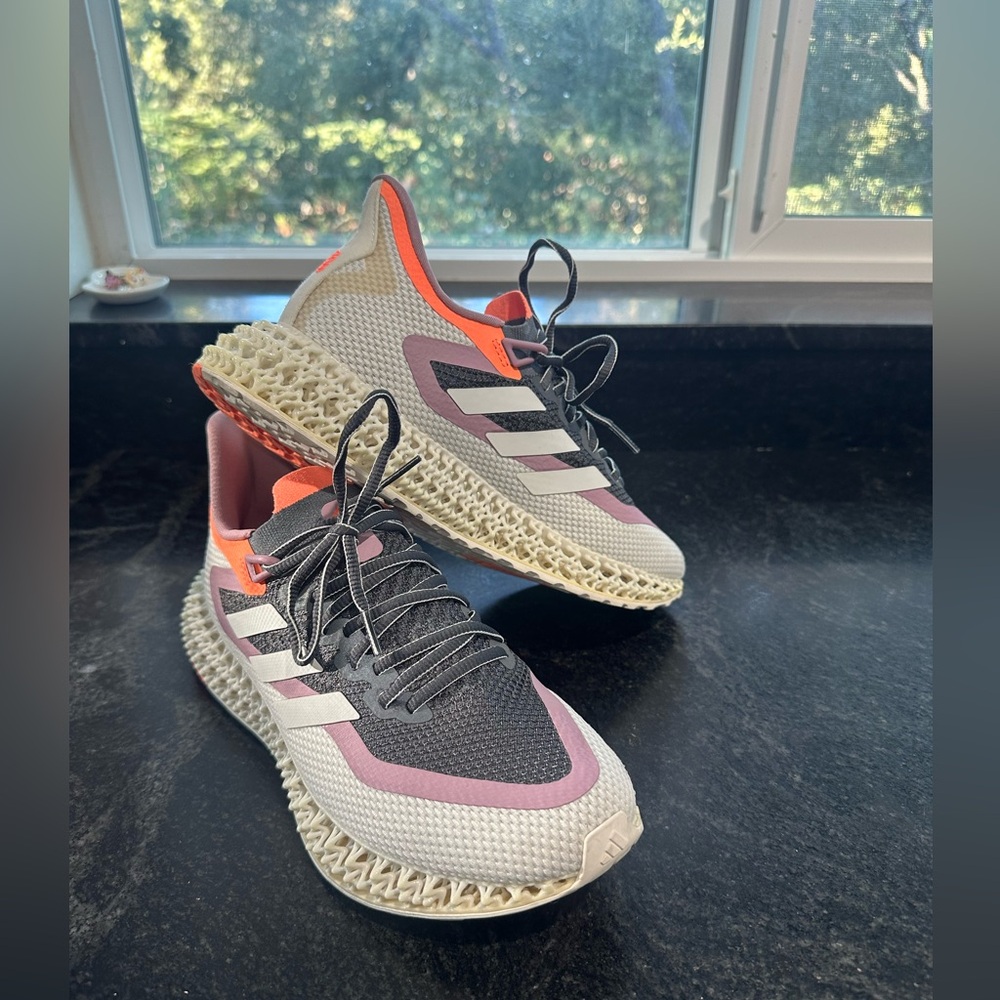 Adidas Women's FDFWD 2 low carbon